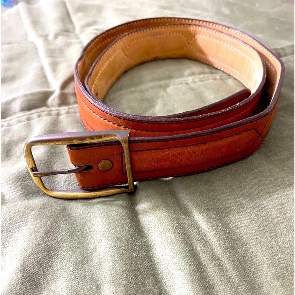 Belt genuine leather brown Sz 36.   T-01